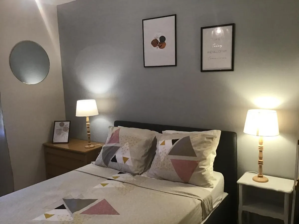 Chez Maathis 0*, L'Isle-sur-la-Sorgue France
